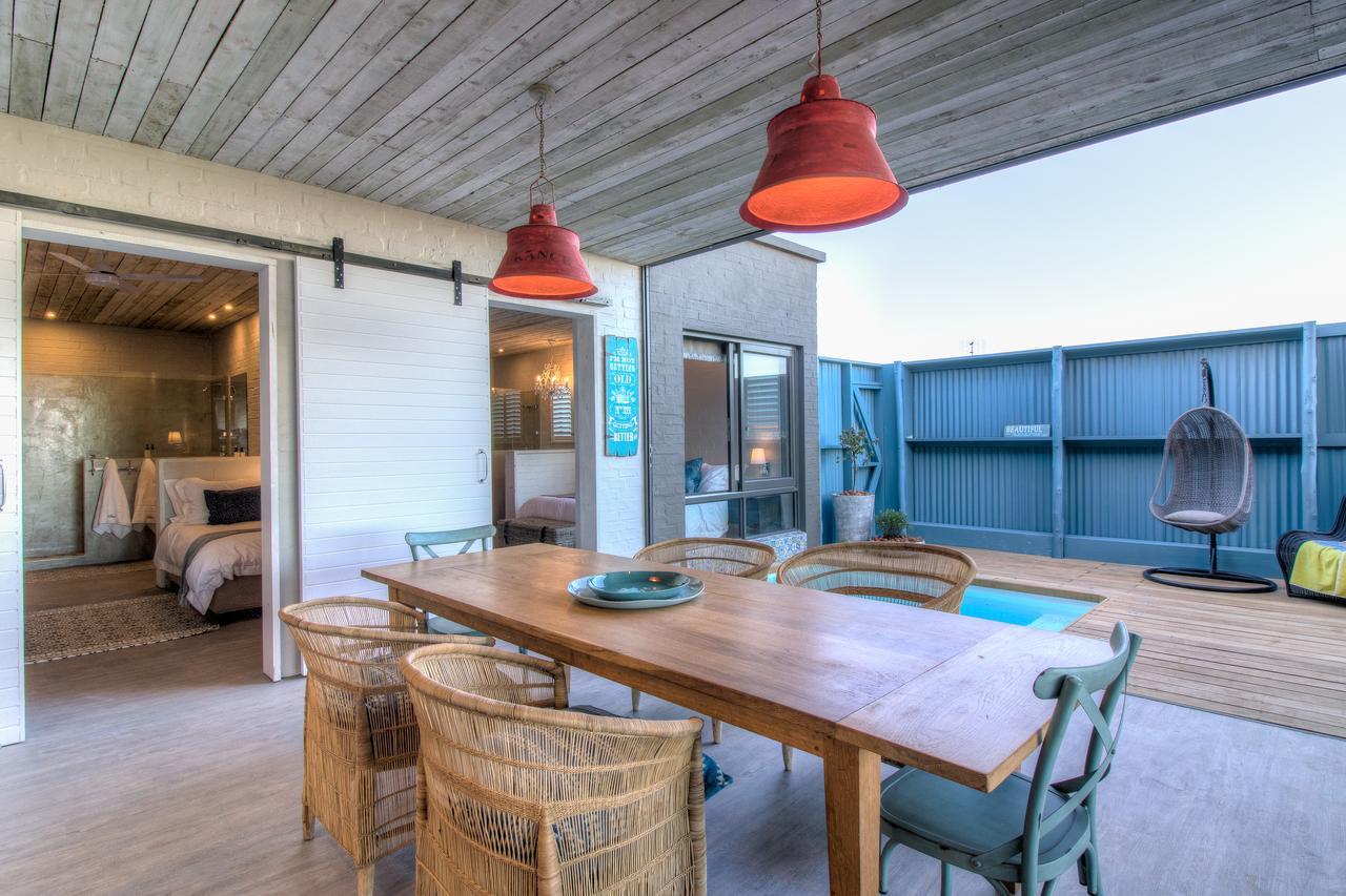 The Quarter Deck Hotel Kenton on Sea Exterior photo
